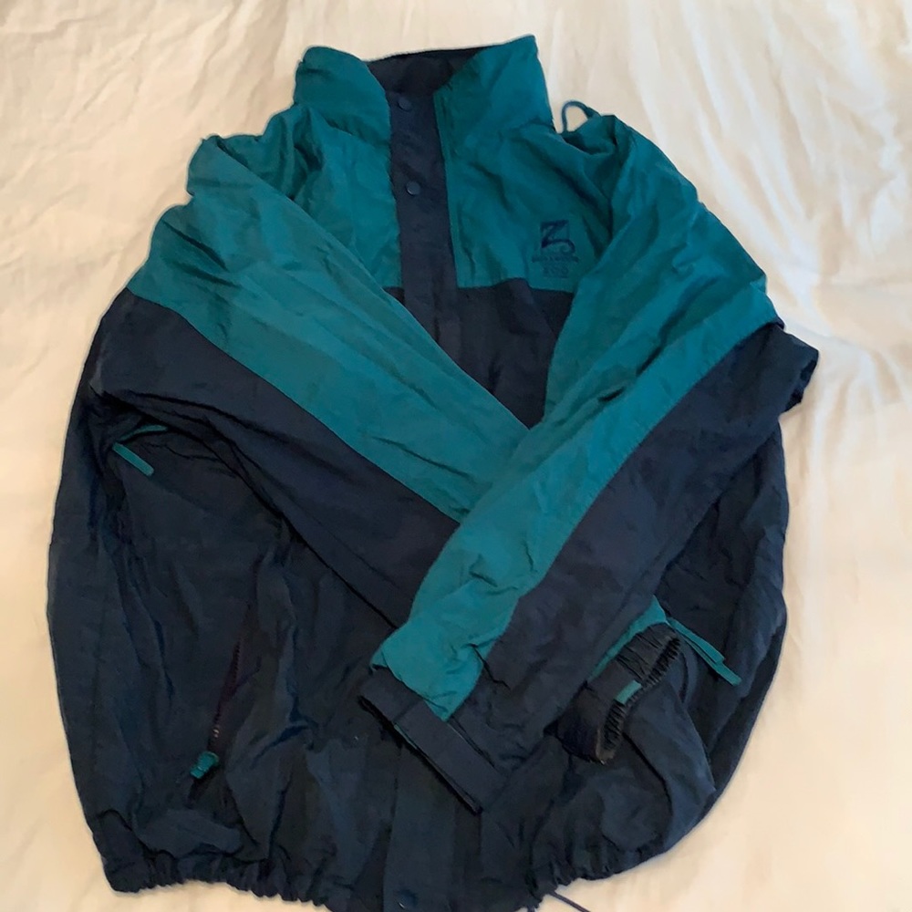 sacramento zoo windbreaker jacket